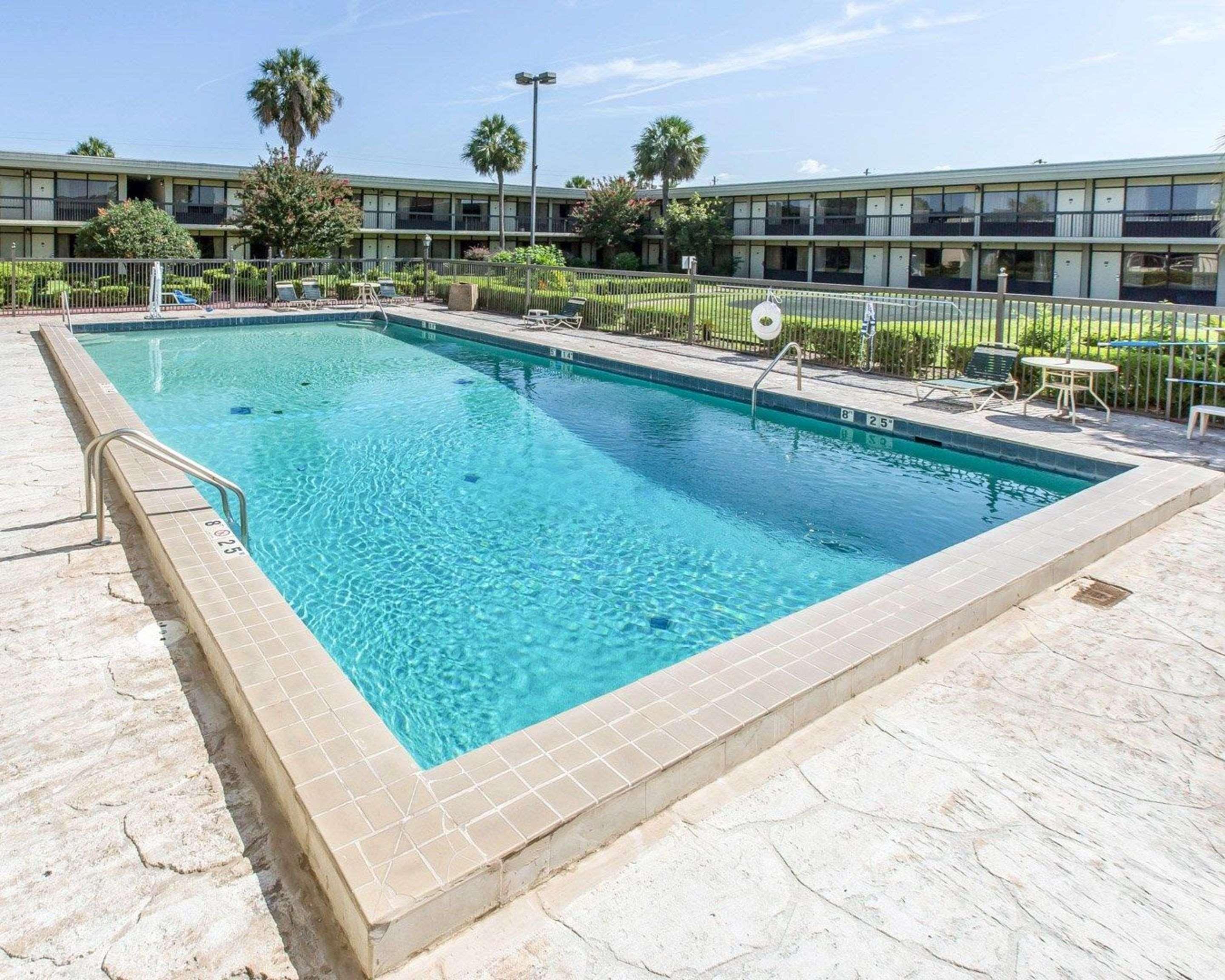 Quality Inn & Suites Waycross Zewnętrze zdjęcie